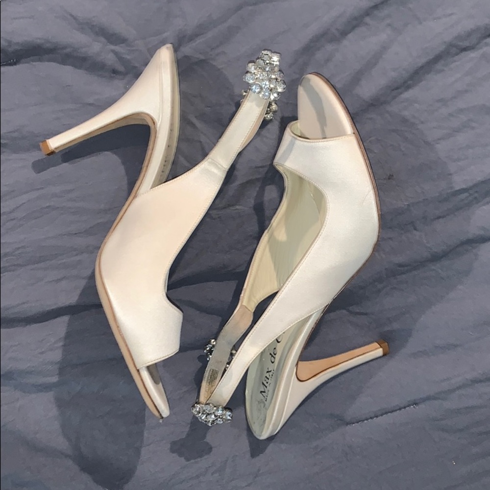 MAX DE CARLO HEELS